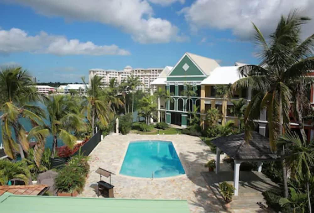 Pelican Bay Hotel Freeport Buitenkant foto